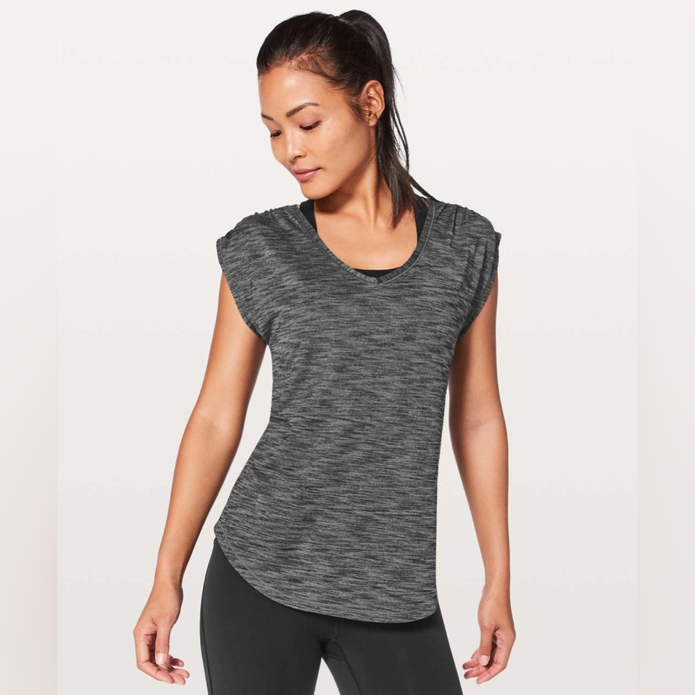 Lululemon Sweat Times Short Sleeve
Heathered Black
